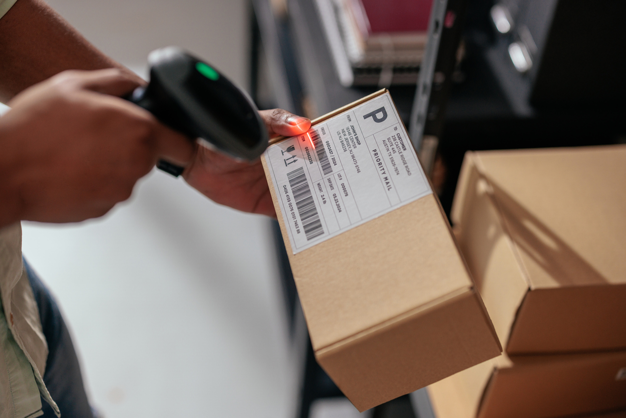 Eliminate Tracking Silos Before They Derail Peak - EasyPost